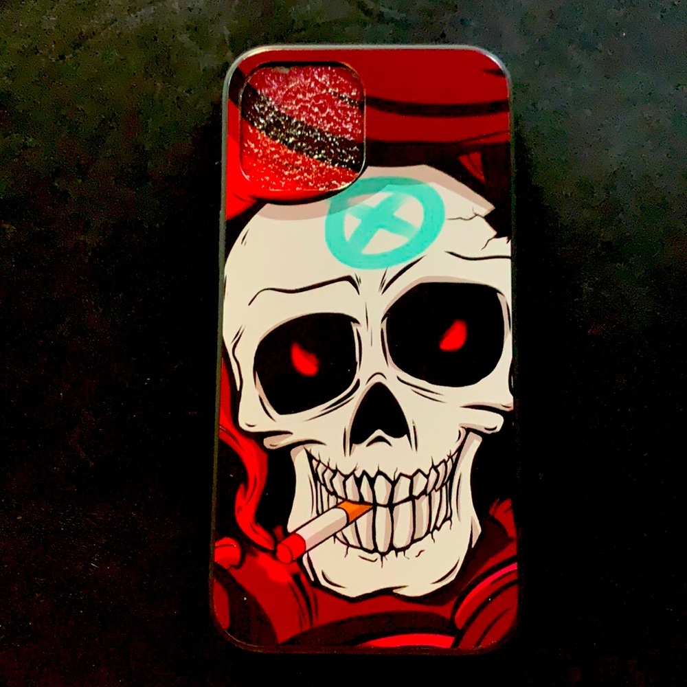 iPhone 12 Pro Max skull case